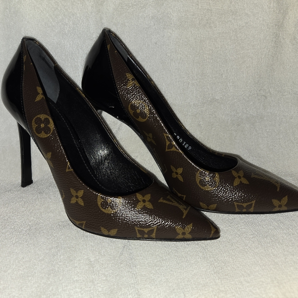 Louis Vuitton Brown and Black Heels